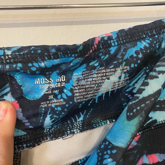 Mossimo - Butterfly 🦋 Print Athletic Leggings - Picture 4 of 8